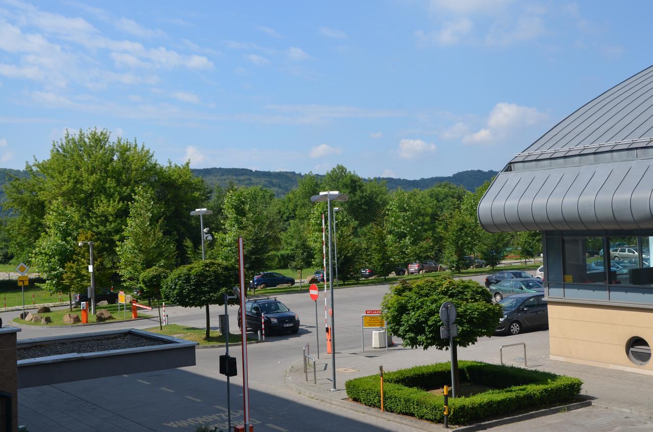 Maraton Albergue Cracovia Exterior foto