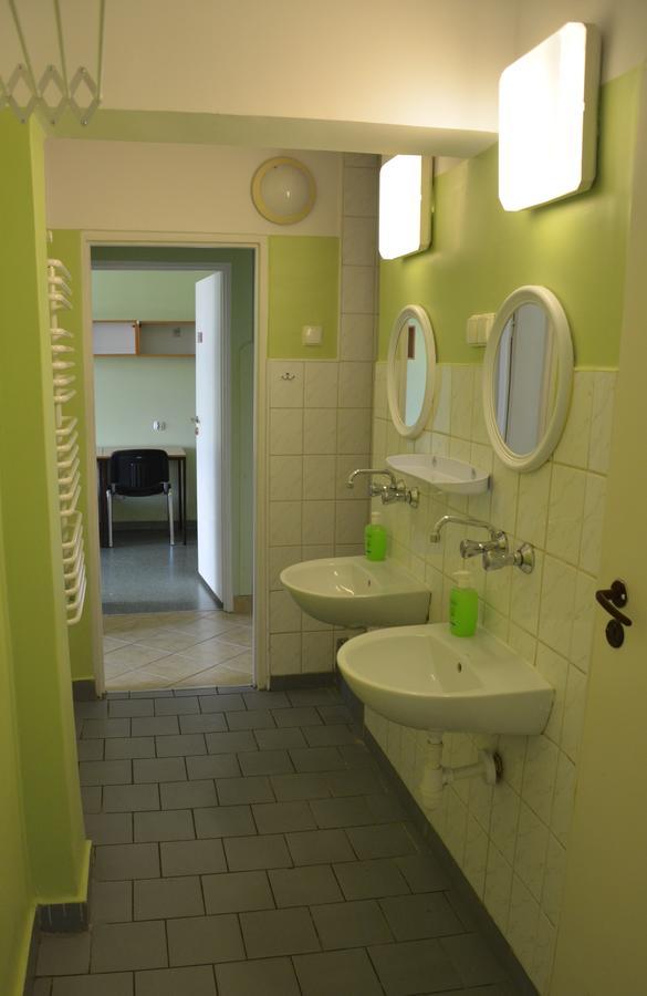 Maraton Albergue Cracovia Exterior foto